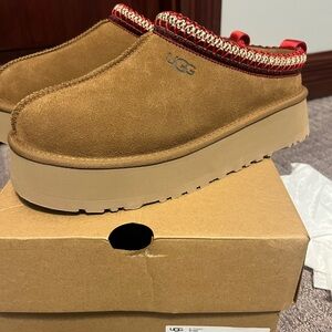 UGG Chestnut Tazz Slippers